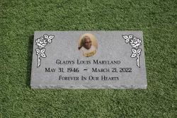 Single Flat Gray Grass Marker with Photo (flowers) [370342]